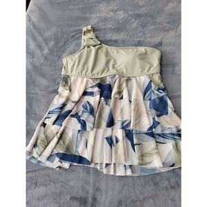 NWOT SWIM TOP  